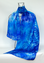 Load image into Gallery viewer, hand_painted_silk_scarf_with_Celtic_design_in_beautiful_blues
